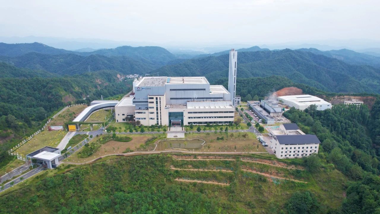 超凡娱乐-梦想照进现实,起劲成绩未来!