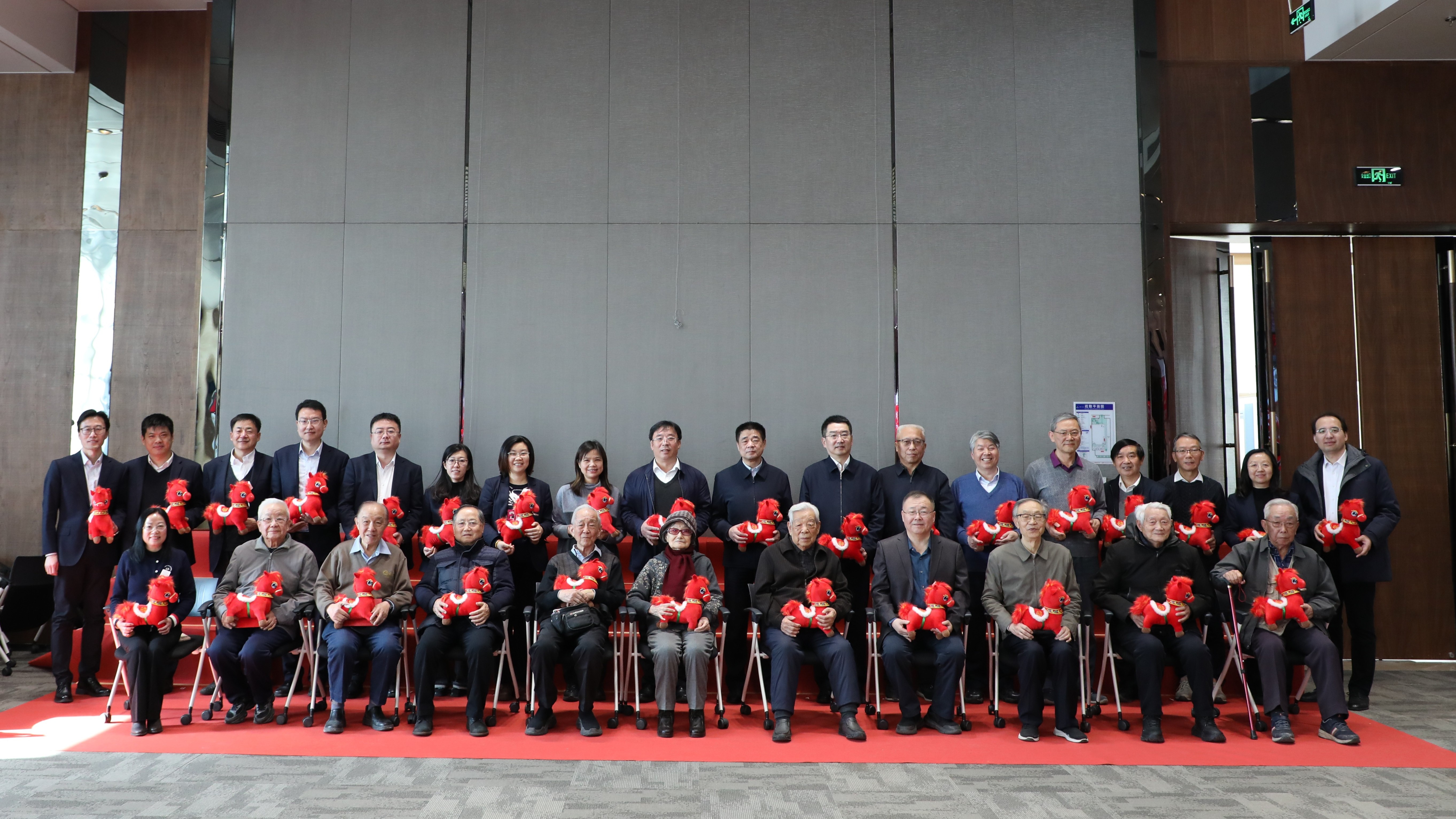 超凡娱乐-梦想照进现实,起劲成绩未来!